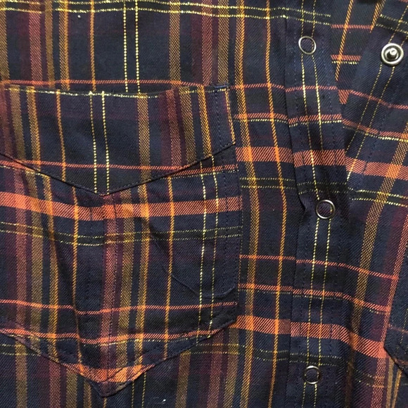 Express Shirt - Picture 3 of 4